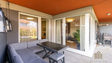 Exkluzivní byt 2+kk s předzahrádkou, terasou a garážovým stáním Praha 10 – Pitkovice