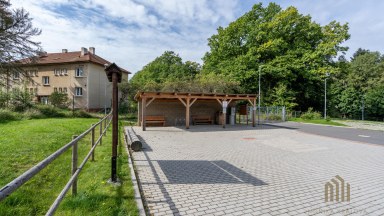 Exkluzivní nabídka prodeje rozsáhlého areálu vhodného pro podnikání